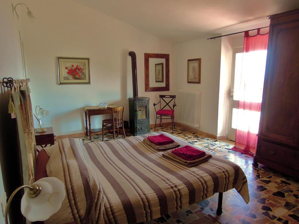 Casa Solotti Guest House Nuoro  Luaran gambar